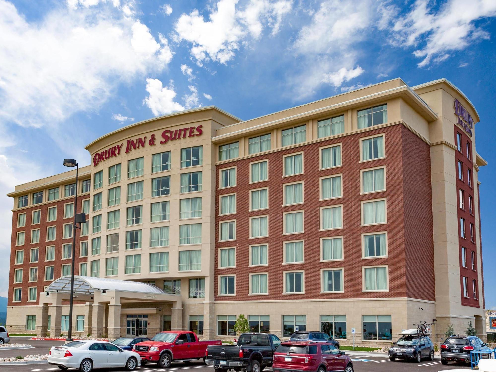 Drury Inn & Suites Colorado Springs Near The Air Force Academy Exterior photo